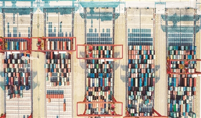 苹果老虎机港四期码头集装箱月吞吐量超10万标箱